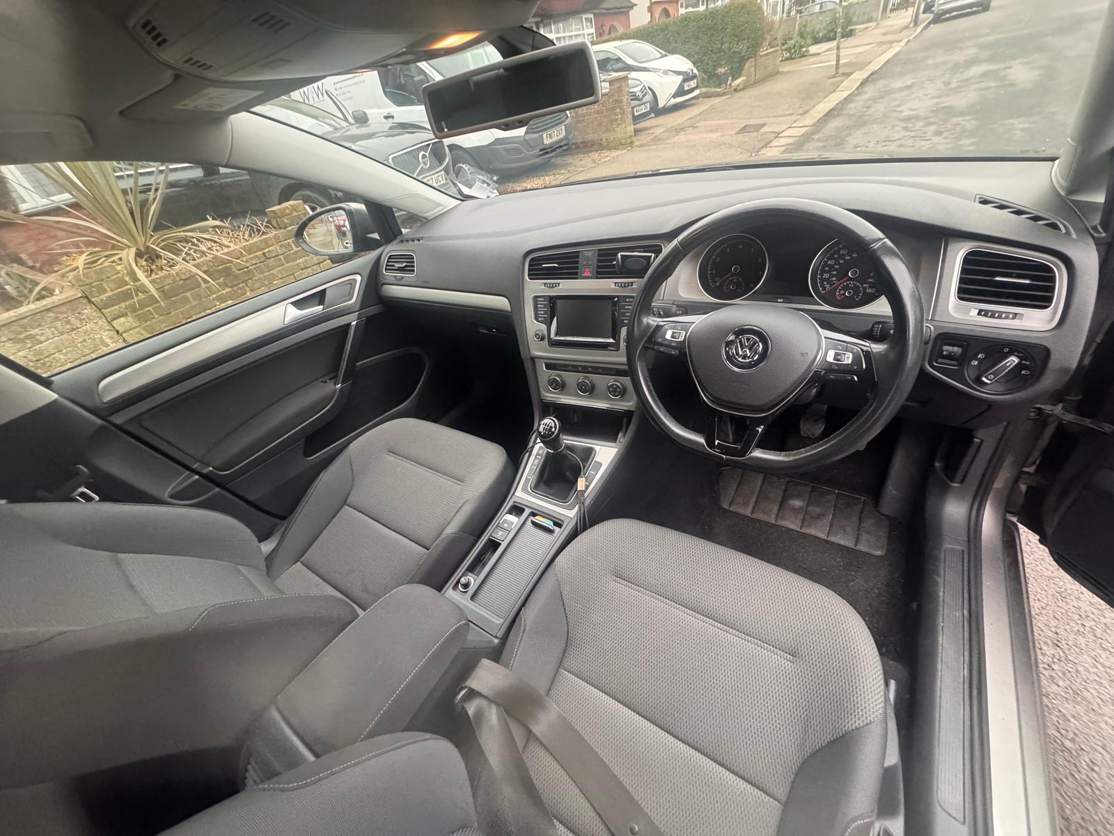 Volkswagen Golf 2014 (CAT S) - Grey - Manual - Petrol - Image 12