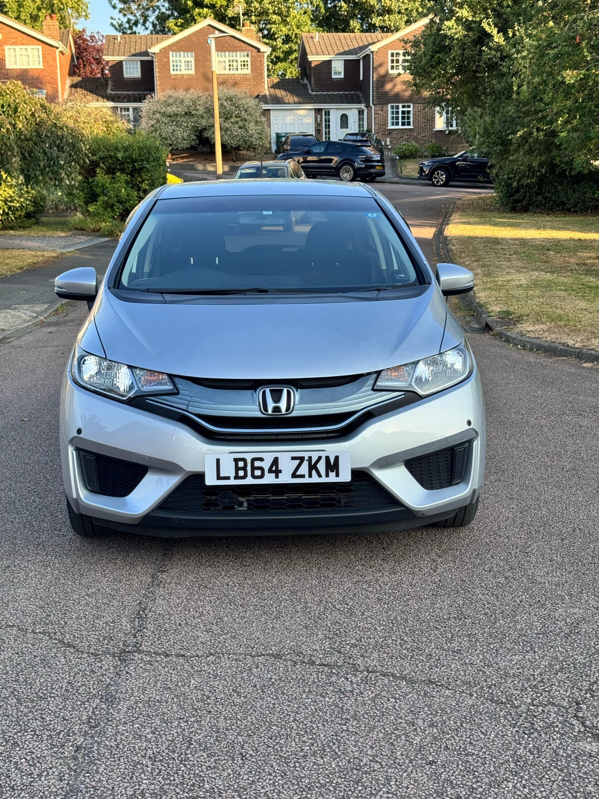 Honda Fit/Jazz 2015 - Silver - Automatic - Petrol Hybrid - Image 3