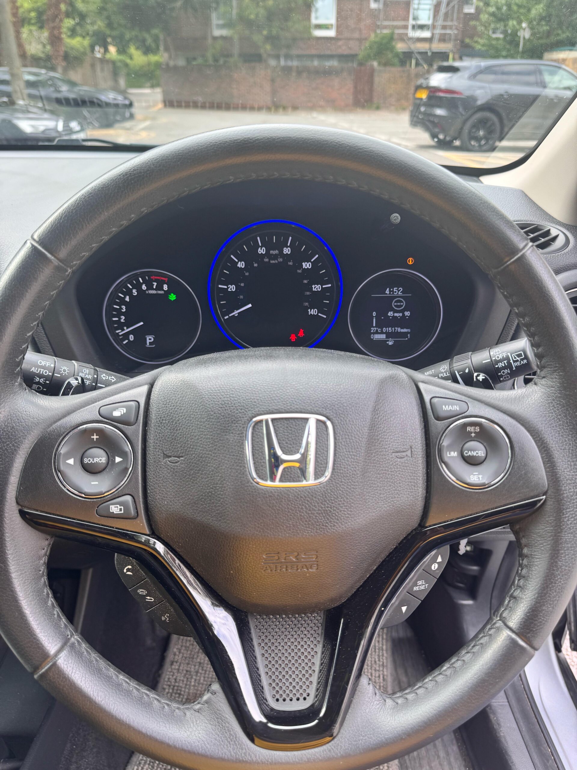 2017 Honda HR-V I-VTEC SE 1498cc | Silver | Automatic | Petrol - Image 11